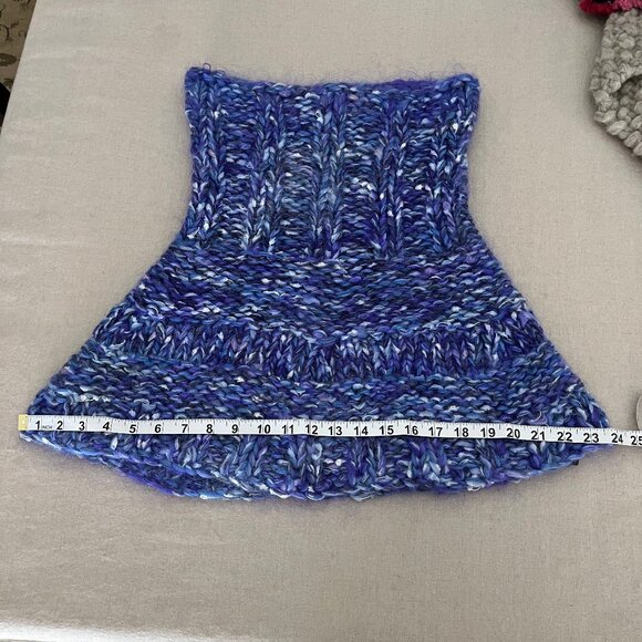 Handknit Dickie/Shoulder Shrug - beautiful shades of blue - Picture 9 of 10